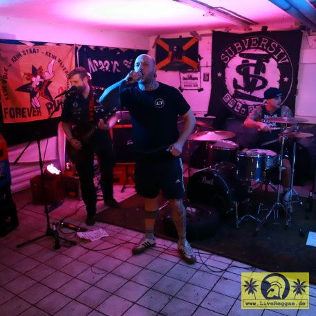 Subversiv (D) Alter Bahnhof, Hof - 1. Februar 2023 (3).JPG